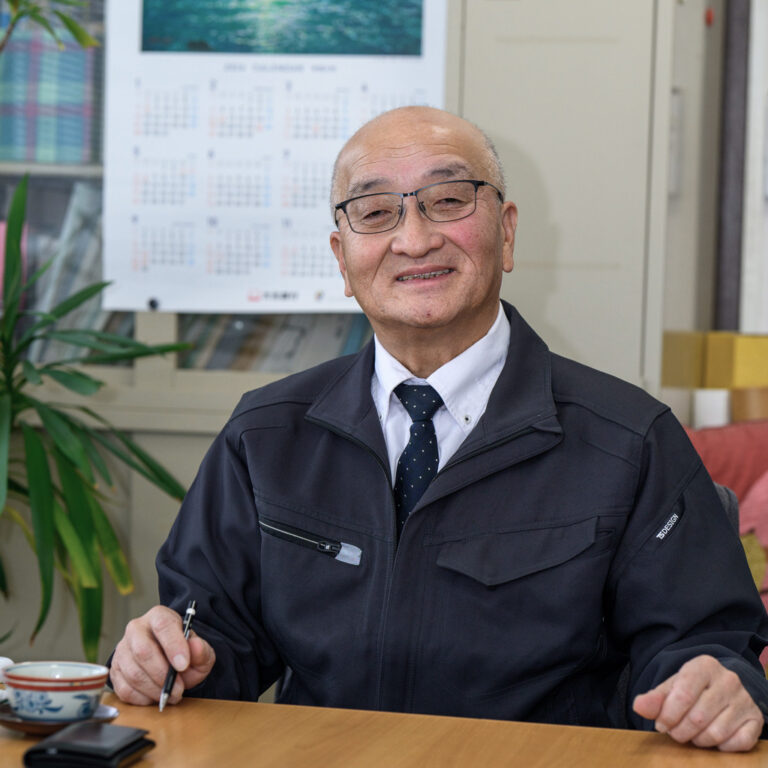 代表取締役社長　登坂憲雄